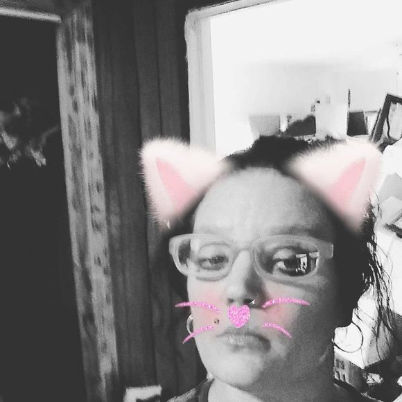 Meet your Posher, Diane - Picture 1 of 1